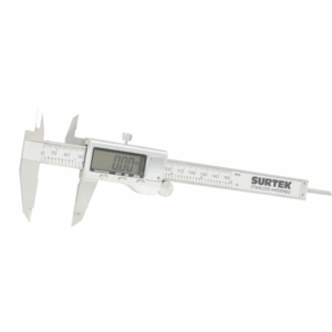 CALIBRADOR EN PULGADAS Y MILIMETROS DIGITAL CON PANTALLA METALICA 0 - 6" Surtek, 122204